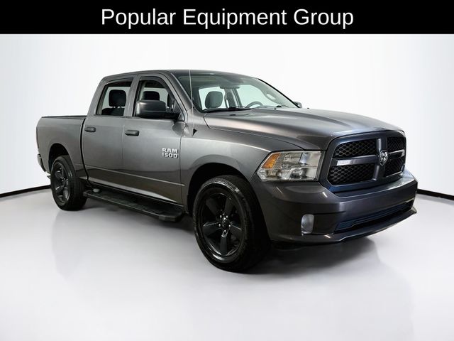 2016 RAM 1500 Express 4x4 Crew Cab 5'7's photo