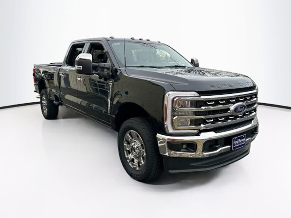 New 2026 Ford F-350 Lariat Truck Crew Cab