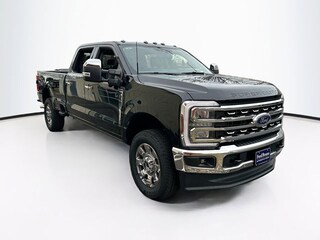 2026 Ford F-350 Lariat Truck Crew Cab
