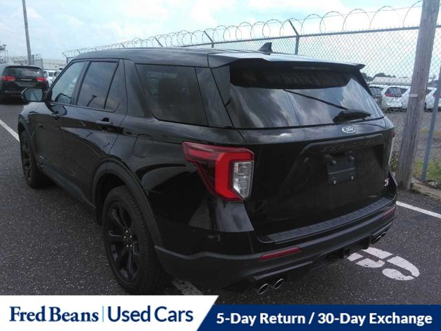 2021 Ford Explorer ST photo 3