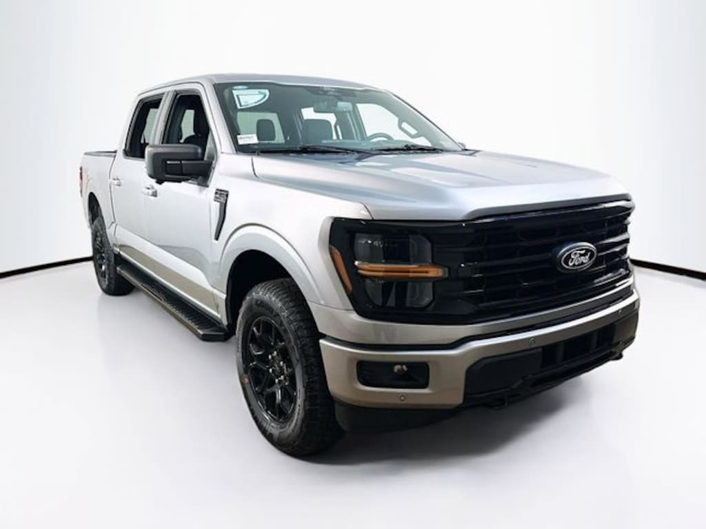 New 2025 Ford F-150 XLT Truck SuperCrew Cab