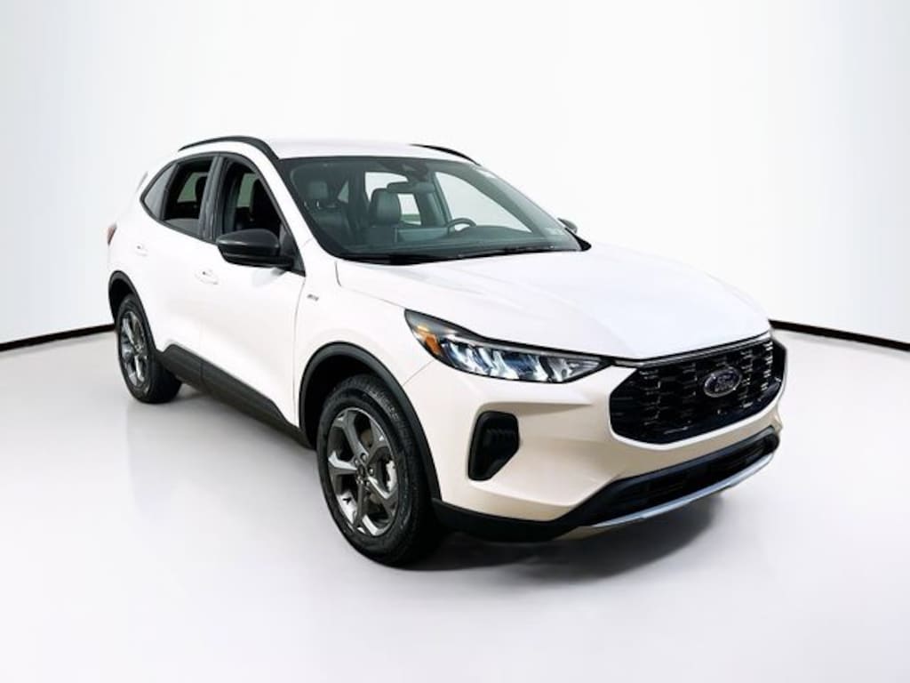 New 2026 Ford Escape ST-Line SUV