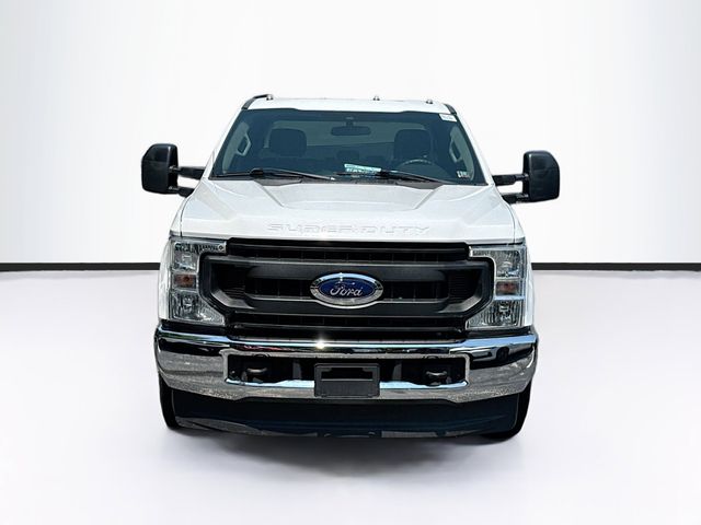 2021 Ford F-350 XL photo 2