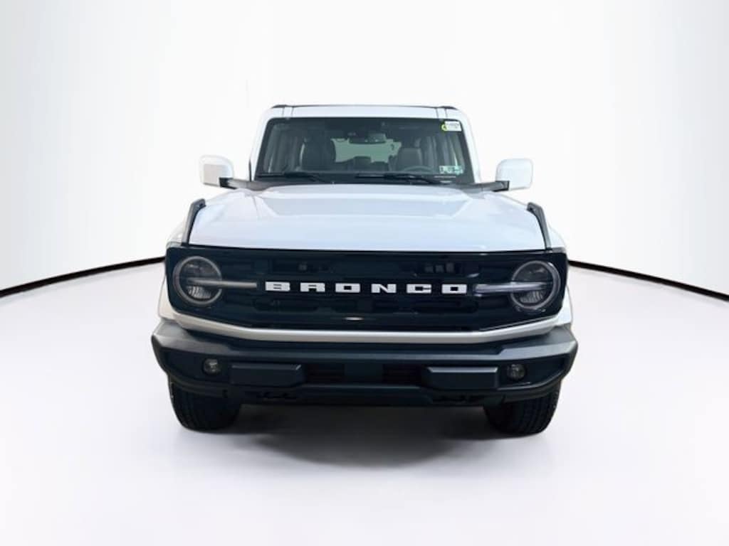 New 2026 Ford Bronco Outer Banks SUV