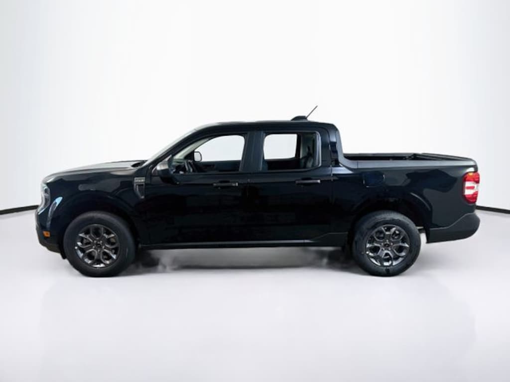 New 2026 Ford Maverick XLT Truck SuperCrew