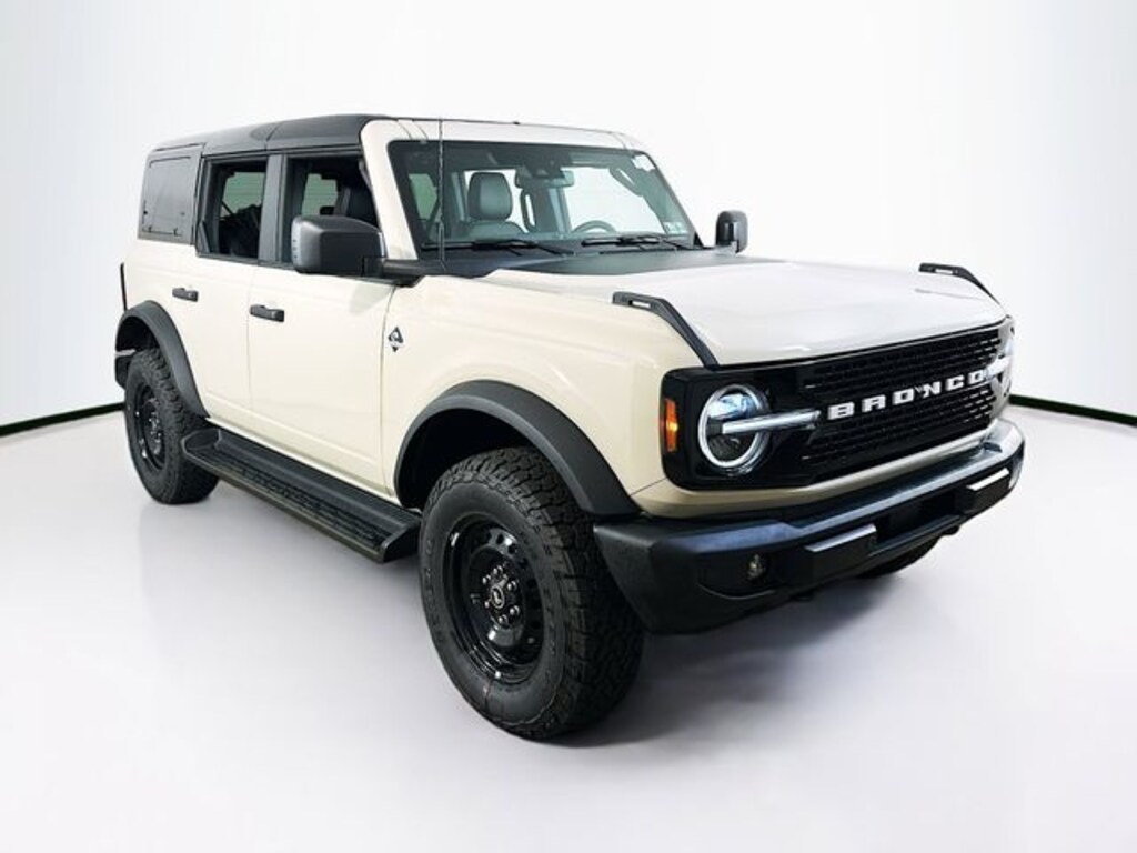 New 2026 Ford Bronco Outer Banks SUV