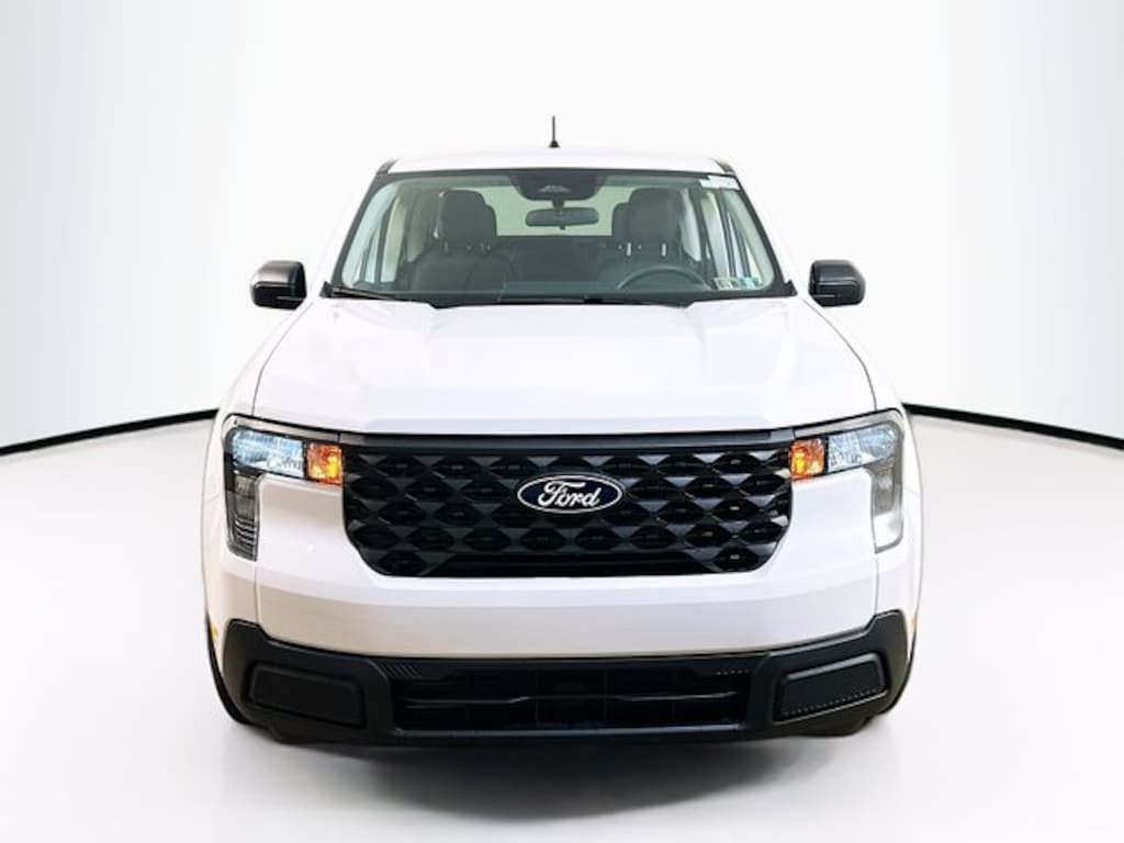 New 2025 Ford Maverick XL Truck SuperCrew