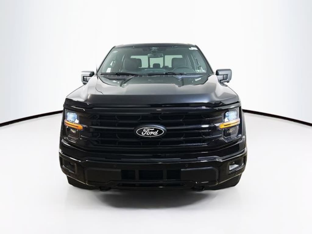 New 2025 Ford F-150 XLT Truck SuperCrew Cab