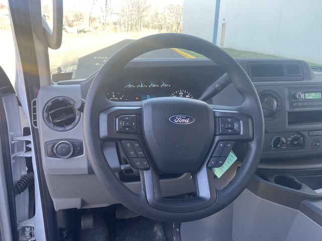 2025 Ford E-Series Cutaway Base - Photo 6
