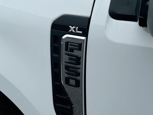 2026 Ford F-350 Super Duty XL - Photo 8
