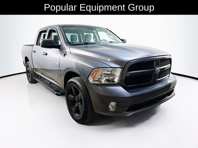 2016 RAM 1500 Express 4x4 Crew Cab 5'7's photo