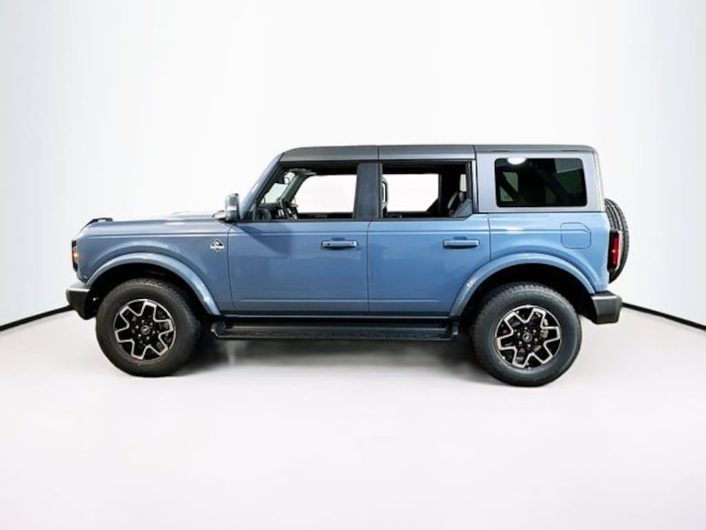 New 2025 Ford Bronco Outer Banks SUV