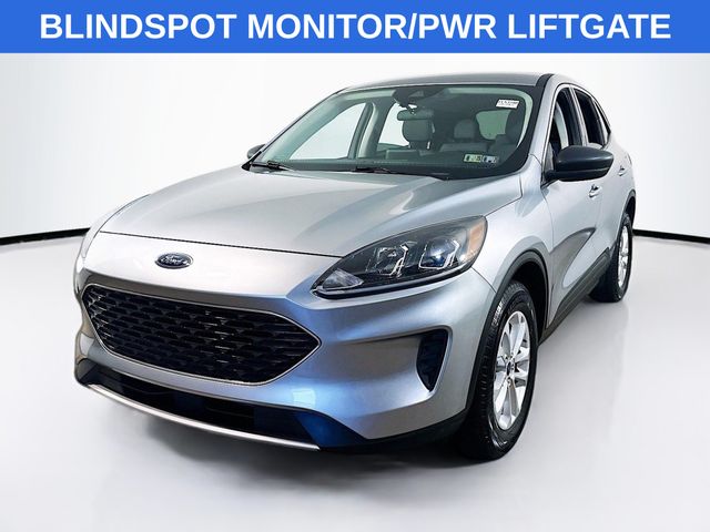 2022 Ford Escape SE photo 3
