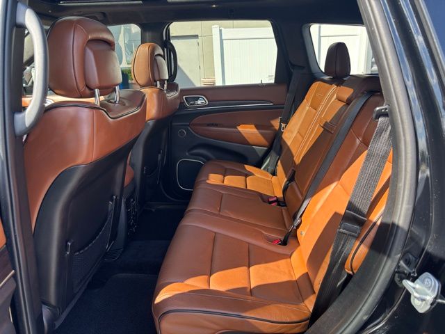 2017 Jeep Grand Cherokee Summit photo 4