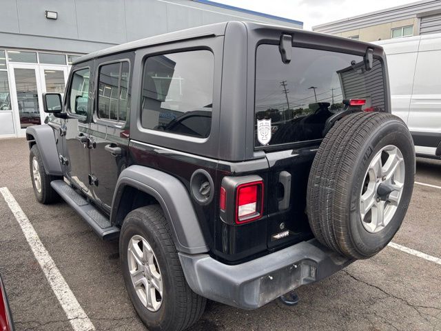 2019 Jeep Wrangler Unlimited Sport S photo 3