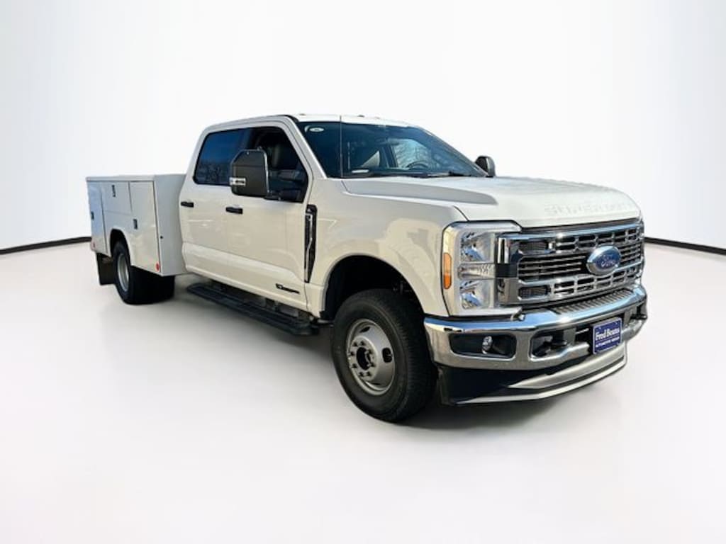 New 2026 Ford F-350 Chassis XL Truck Crew Cab