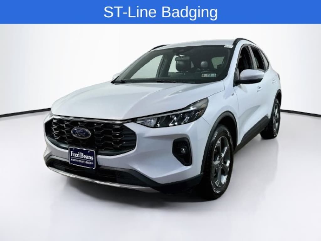 Certified 2025 Ford Escape ST-Line Select SUV