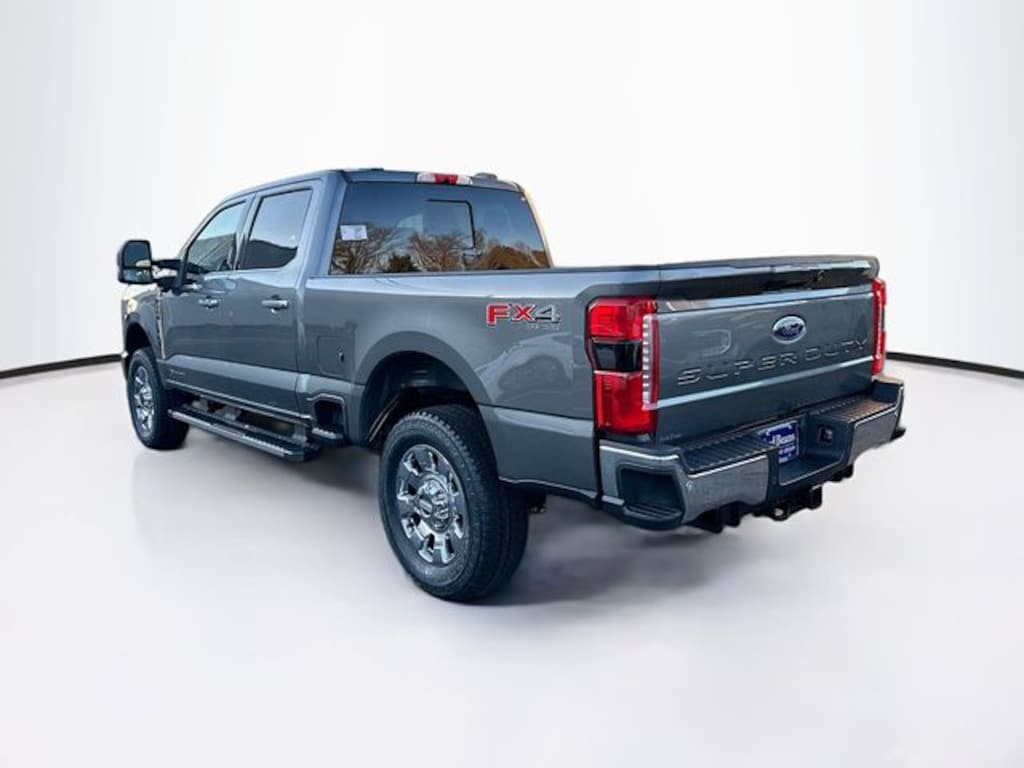 New 2026 Ford F-250 Lariat Truck Crew Cab