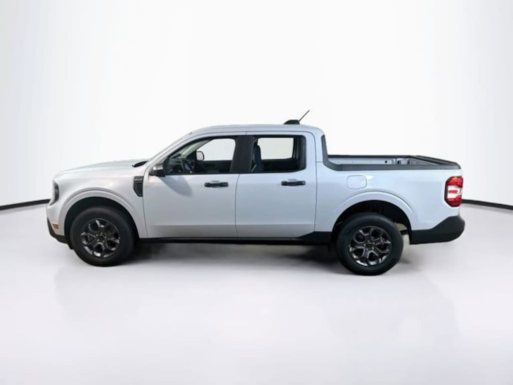 New 2026 Ford Maverick XLT Truck SuperCrew