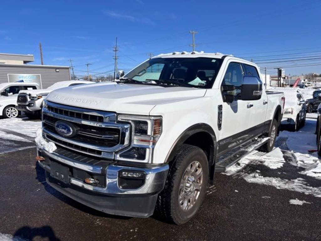 Used 2022 Ford F-350SD Lariat Truck Crew Cab