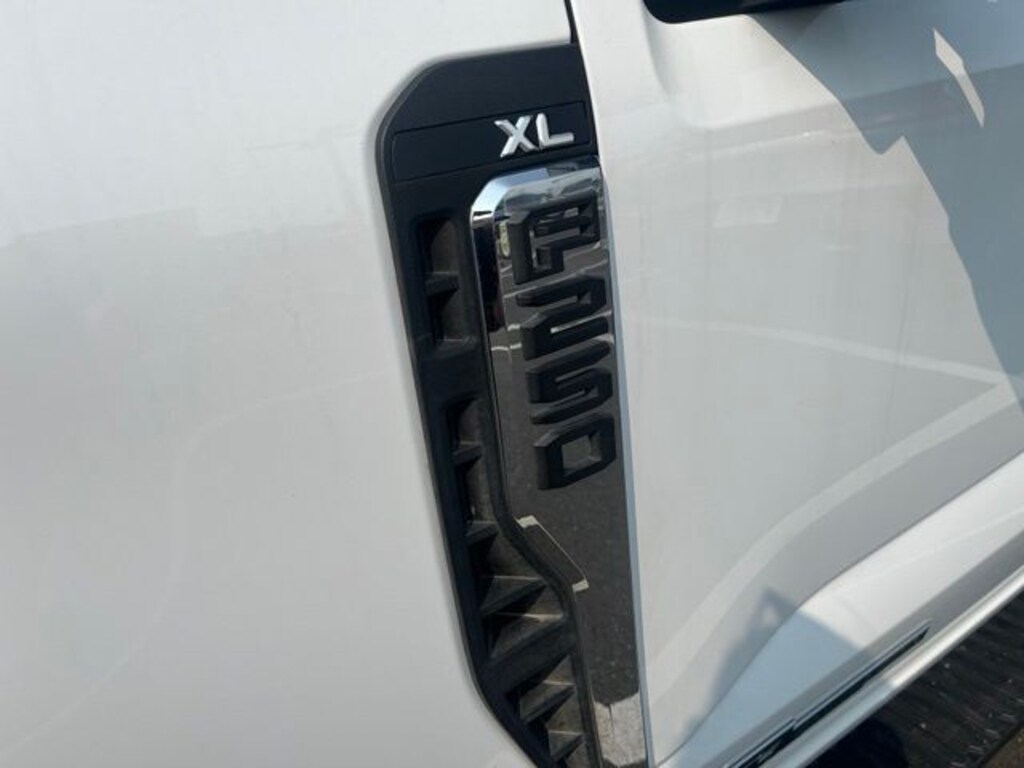 Used 2026 Ford F-250SD XL Truck Crew Cab