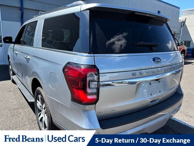 2023 Ford Expedition MAX Limited photo 3