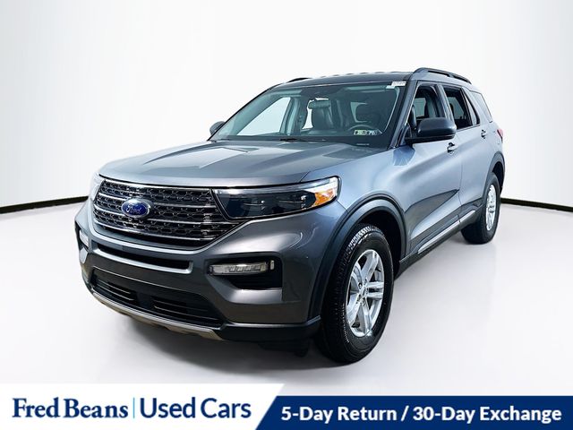 2022 Ford Explorer XLT photo 3