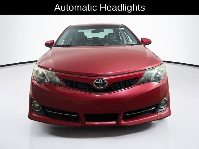 Used 2012 Toyota Camry SE Sedan
