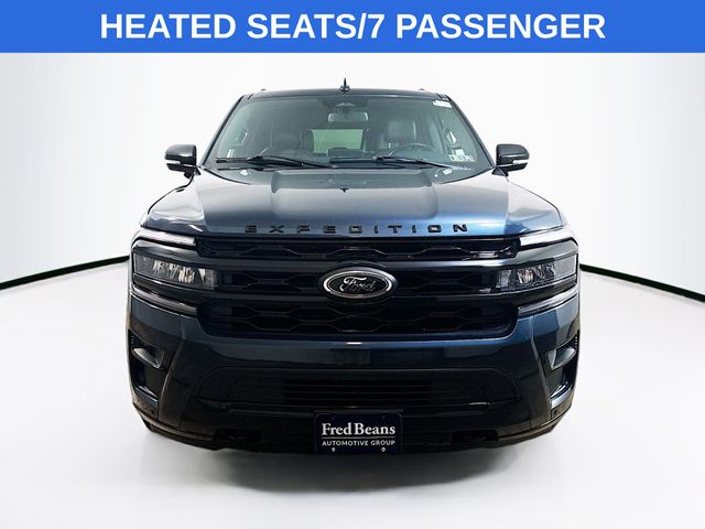 2022 Ford Expedition MAX Limited photo 2
