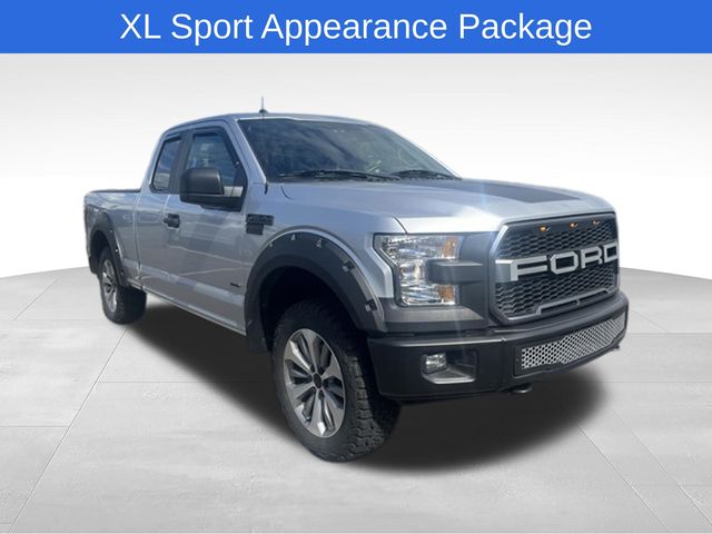 2017 Ford F-150 XL 4x4 SuperCab 6-1/2 Box's photo