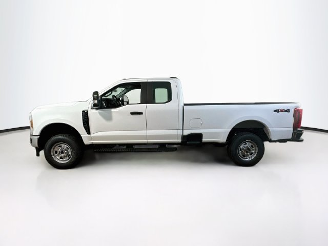New 2027 Ford F-250 XL Truck Super Cab