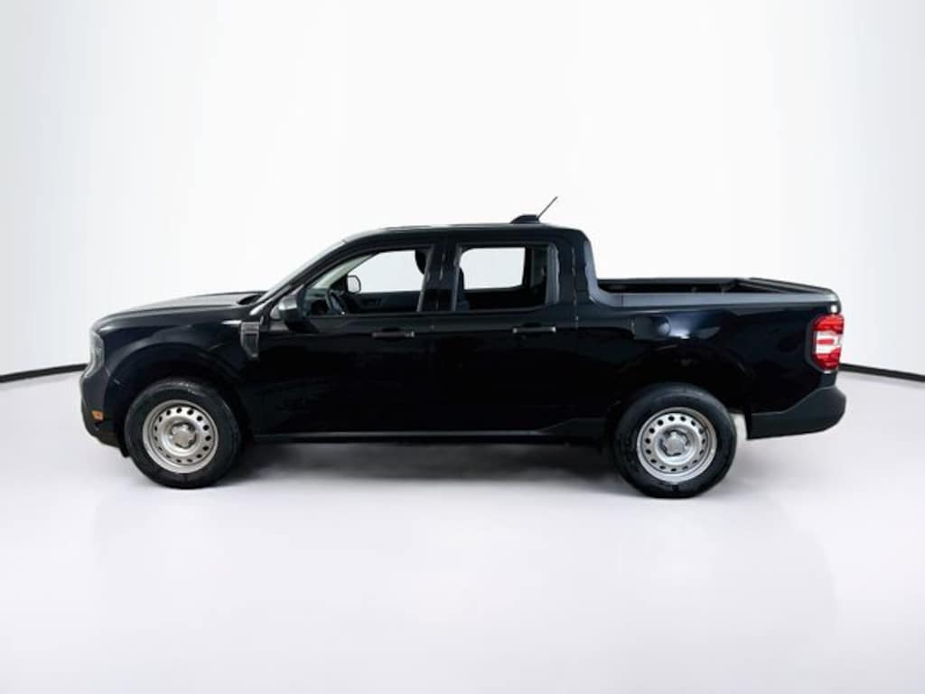 New 2026 Ford Maverick XL Truck SuperCrew
