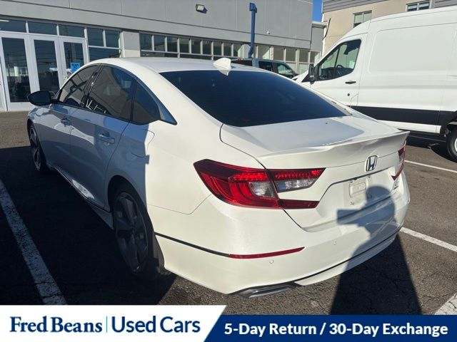 2020 Honda Accord Touring 2.0T photo 3