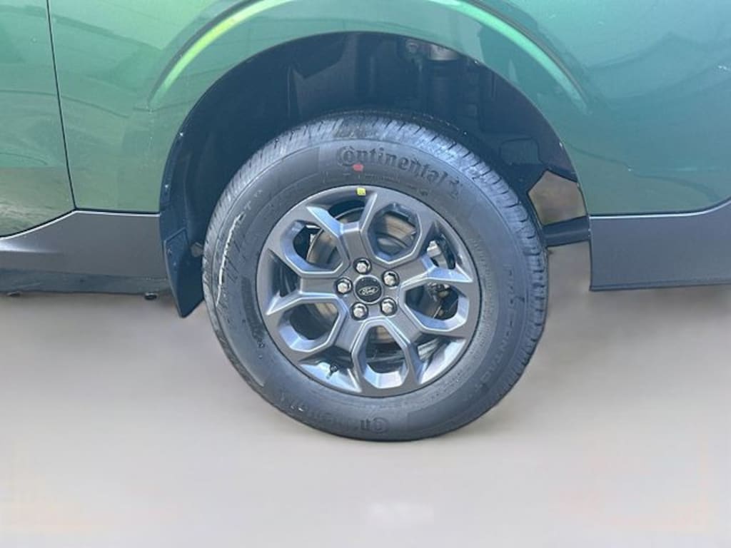 New 2025 Ford Maverick XLT Truck SuperCrew