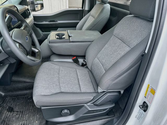 2026 Ford F-350 Super Duty XL - Photo 9