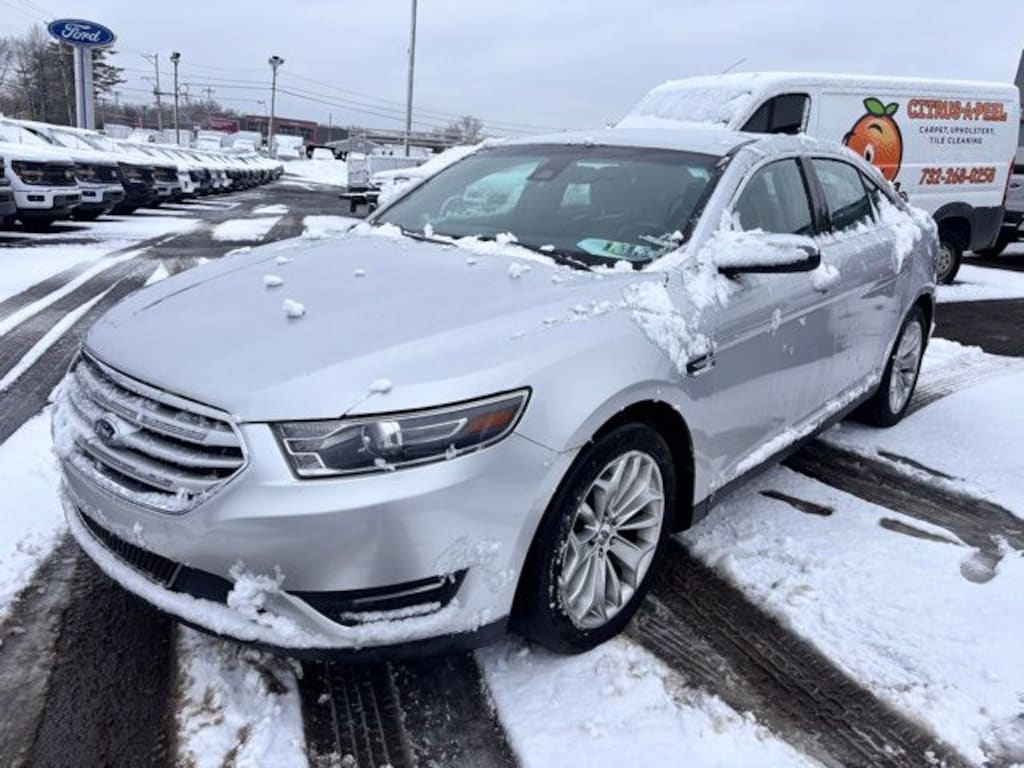 Used 2018 Ford Taurus Limited Sedan