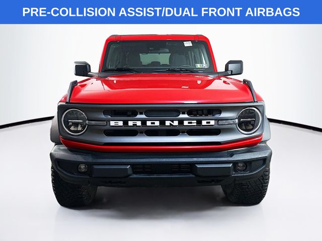 2022 Ford Bronco Big Bend photo 2