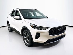 2025 Ford Escape ST-Line Select SUV