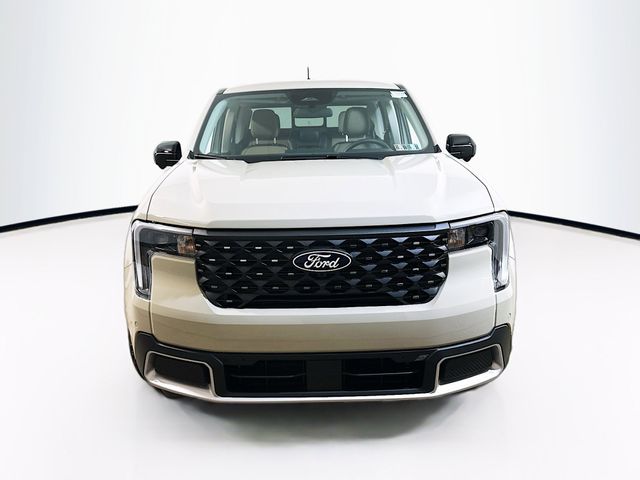 2025 Ford Maverick Lariat photo 2