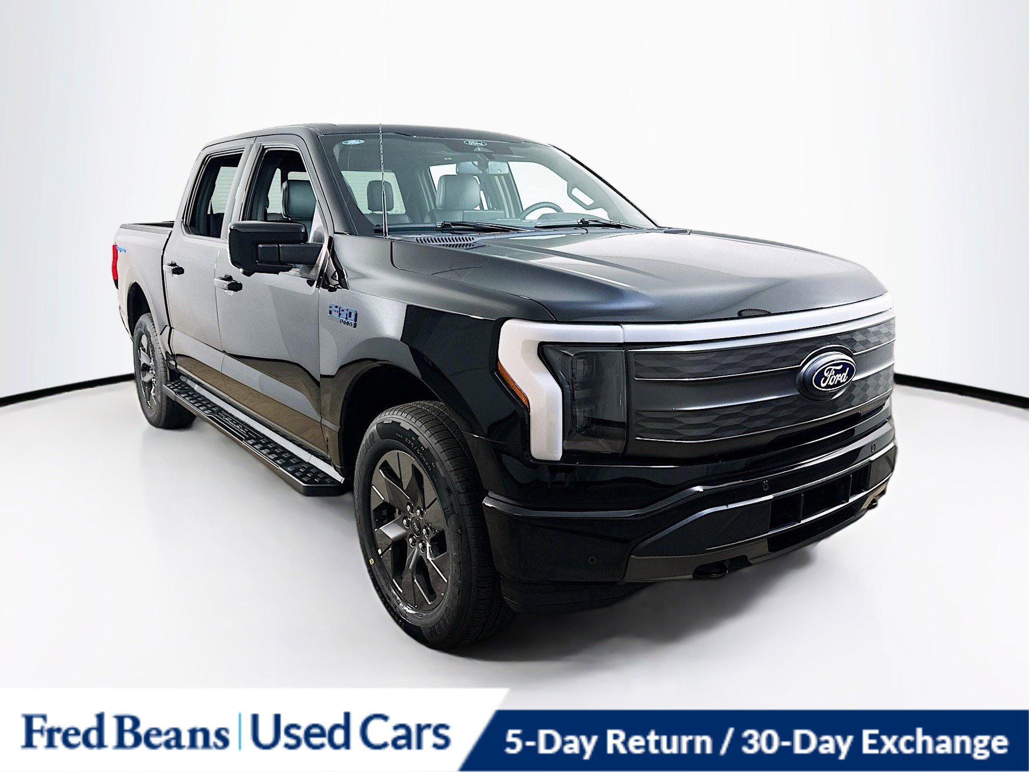 2025 Ford F-150 Lightning Lariat's photo