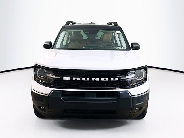 2025 Ford Bronco Sport Outer Banks photo 2