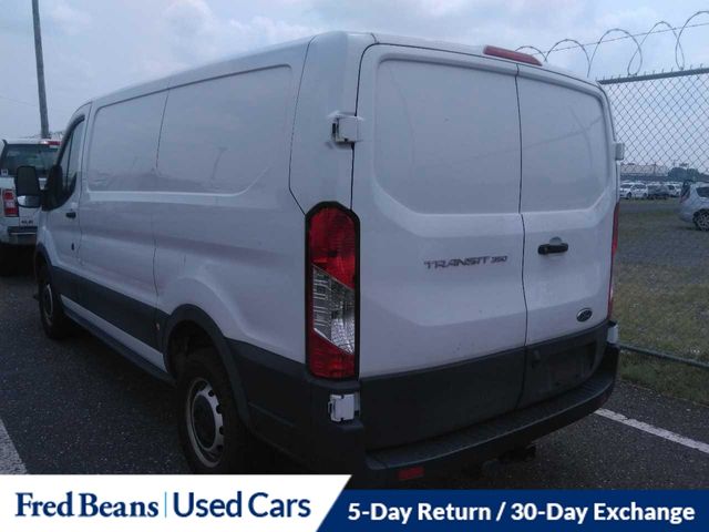 2022 Ford Transit photo 3