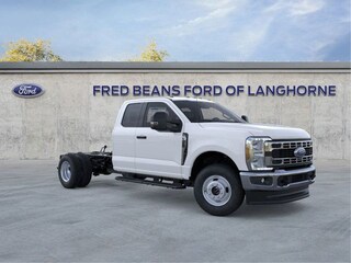2025 Ford F-350 Chassis XL Truck Super Cab 4x4