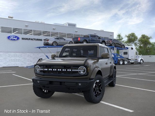2025 Ford Bronco Outer Banks photo 2