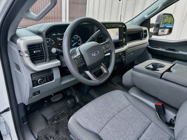 2026 Ford F-350 Super Duty XL - Photo 17