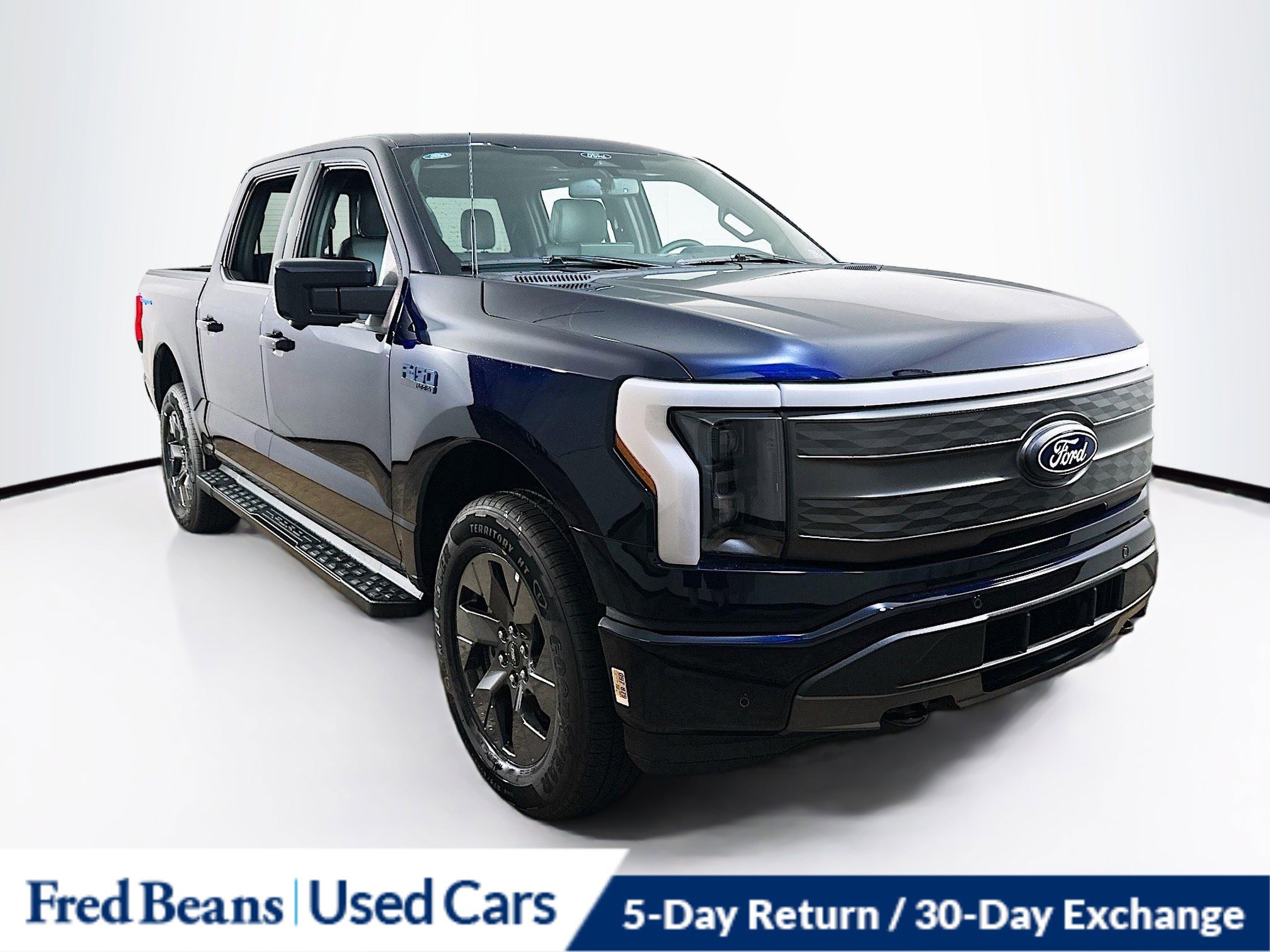 2025 Ford F-150 Lightning Lariat's photo
