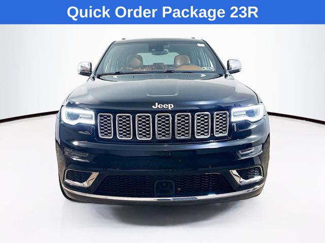 2017 Jeep Grand Cherokee Summit photo 2