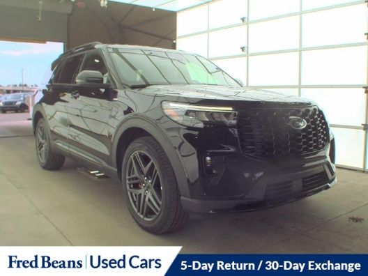 2025 Ford Explorer ST-LINE 4WD (PL535)'s photo