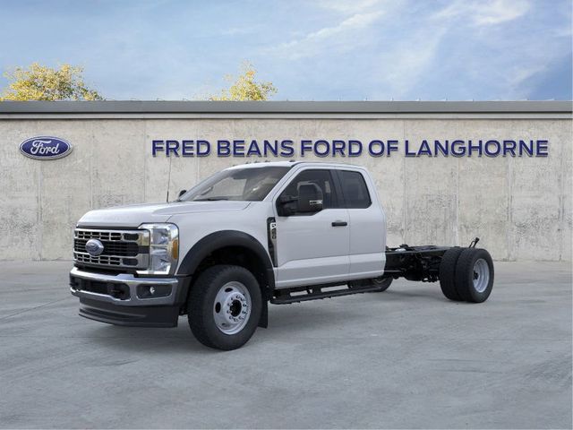 2025 Ford F-450 XL photo 2