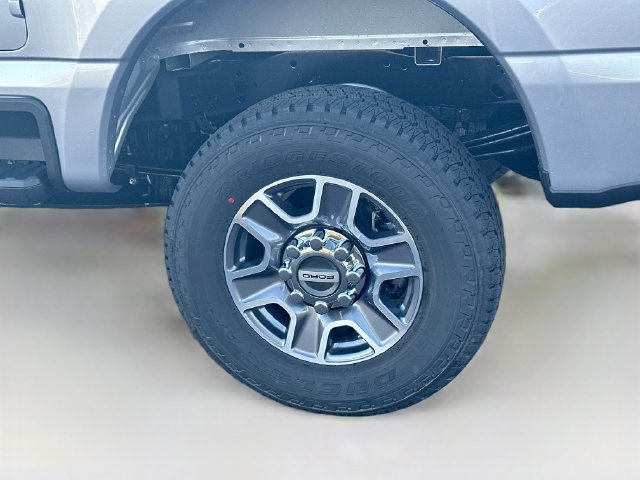 New 2027 Ford F-250 Lariat Truck Crew Cab